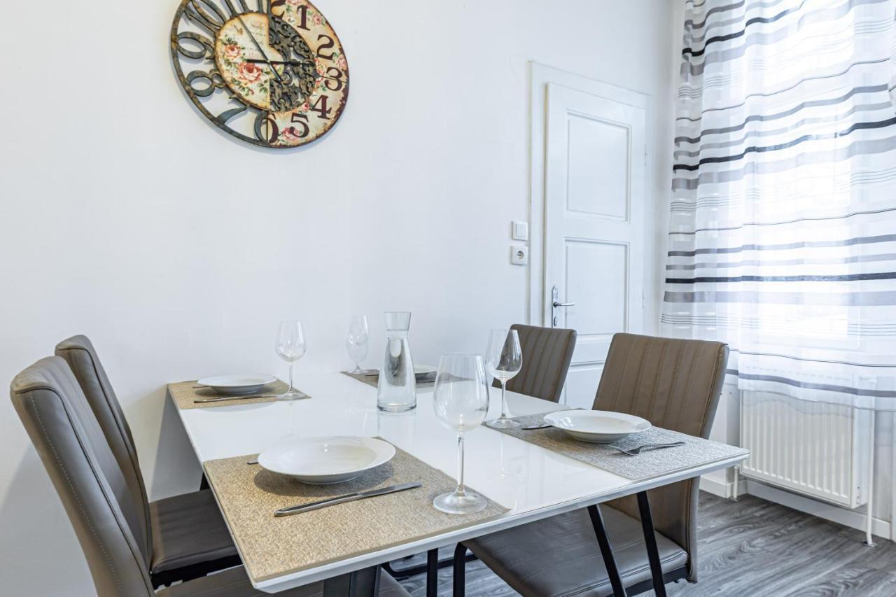 Christiano Apartments - Villa Schoenbrunn Wien Ngoại thất bức ảnh